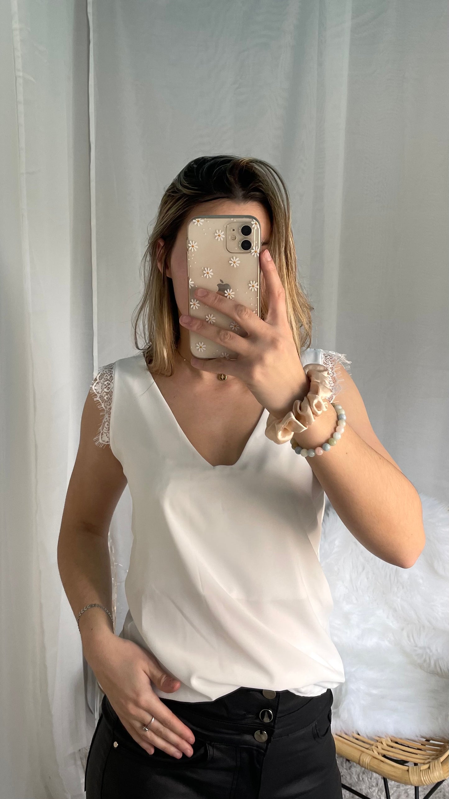 top à dentelle