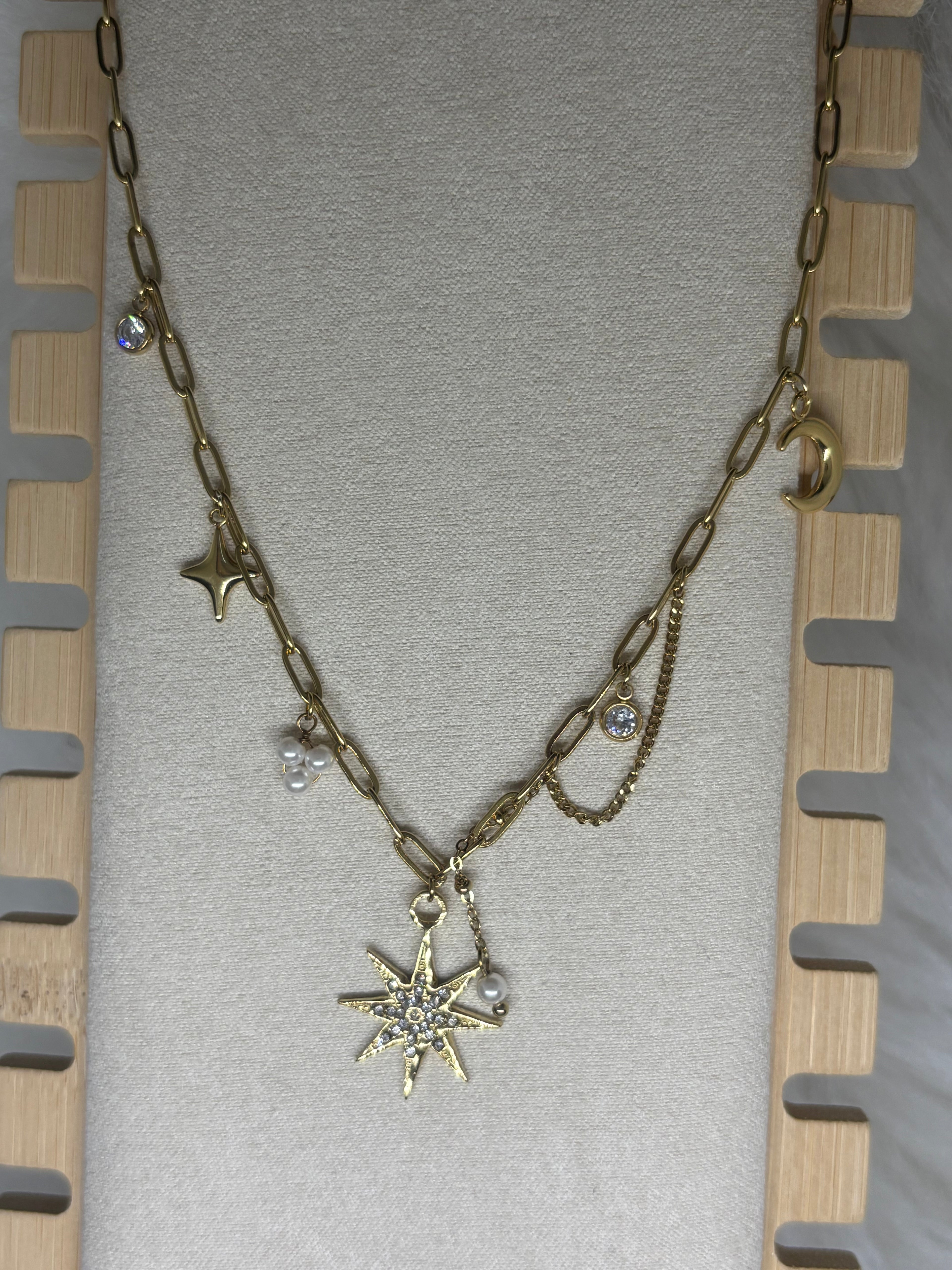 Collier STAR