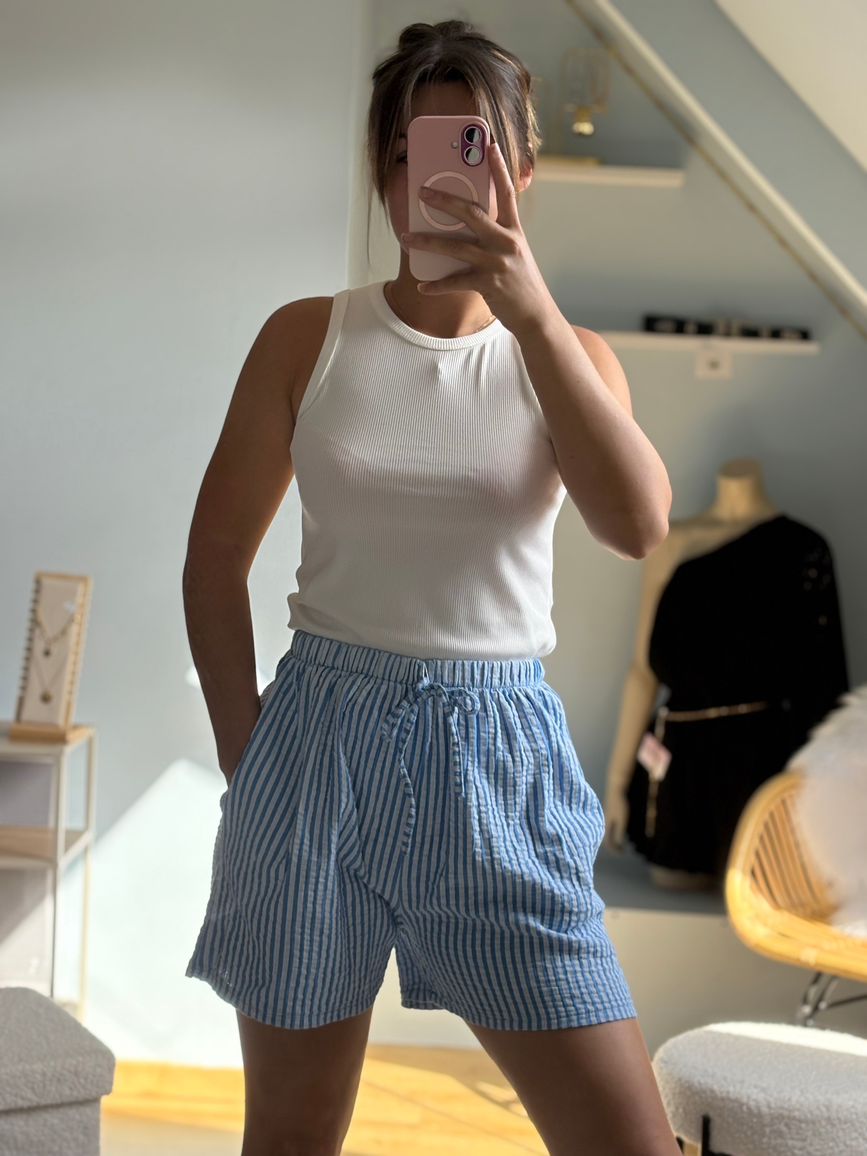 short à rayure