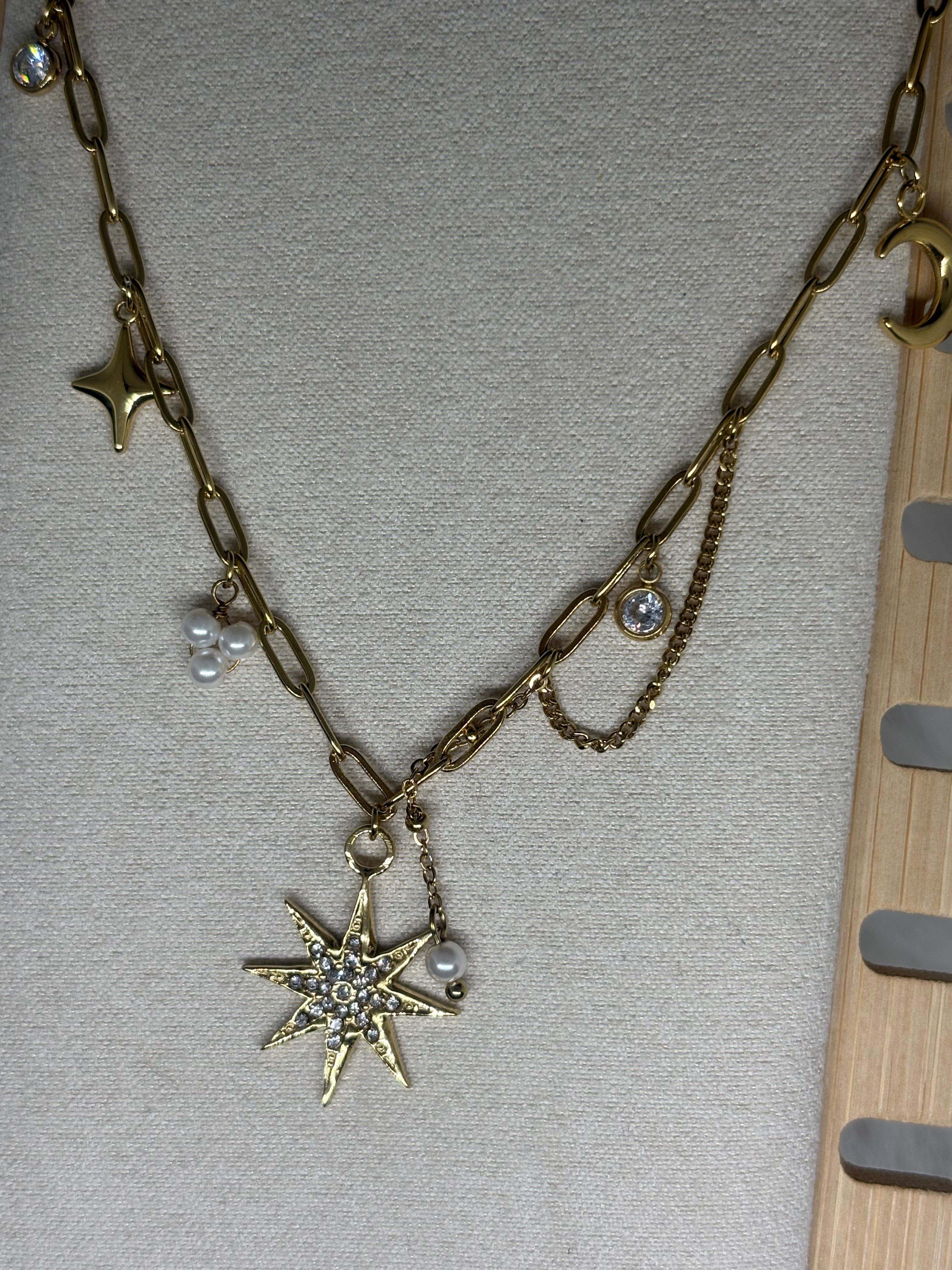 Collier STAR
