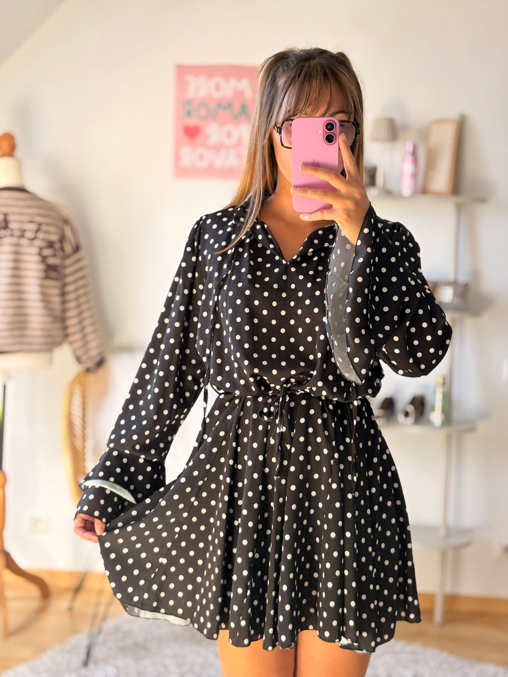 Robe Gladys